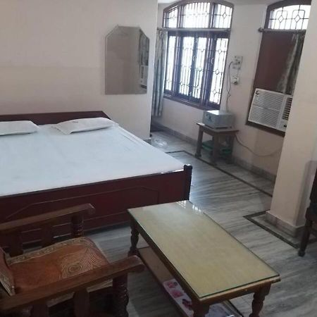 Hotel Krishan Kanhiya Jaunpur Eksteriør bilde