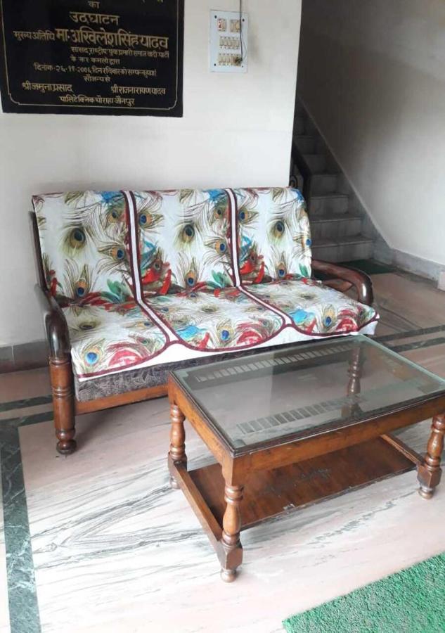 Hotel Krishan Kanhiya Jaunpur Eksteriør bilde