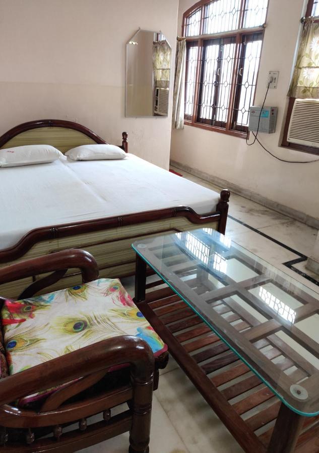 Hotel Krishan Kanhiya Jaunpur Eksteriør bilde